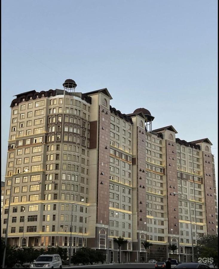 Apartment Florence Моря 600 Метров Aktau  Kültér fotó